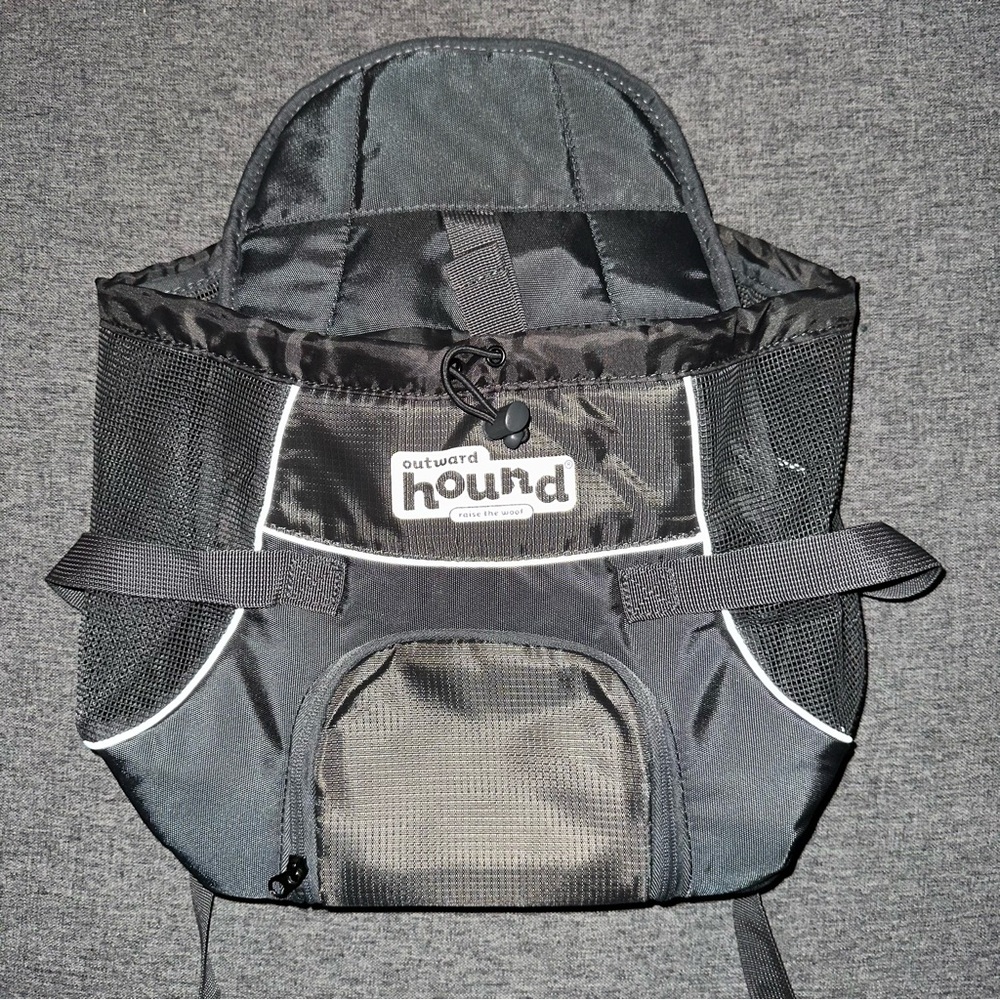 Outward Hound Gray dog carrier bag